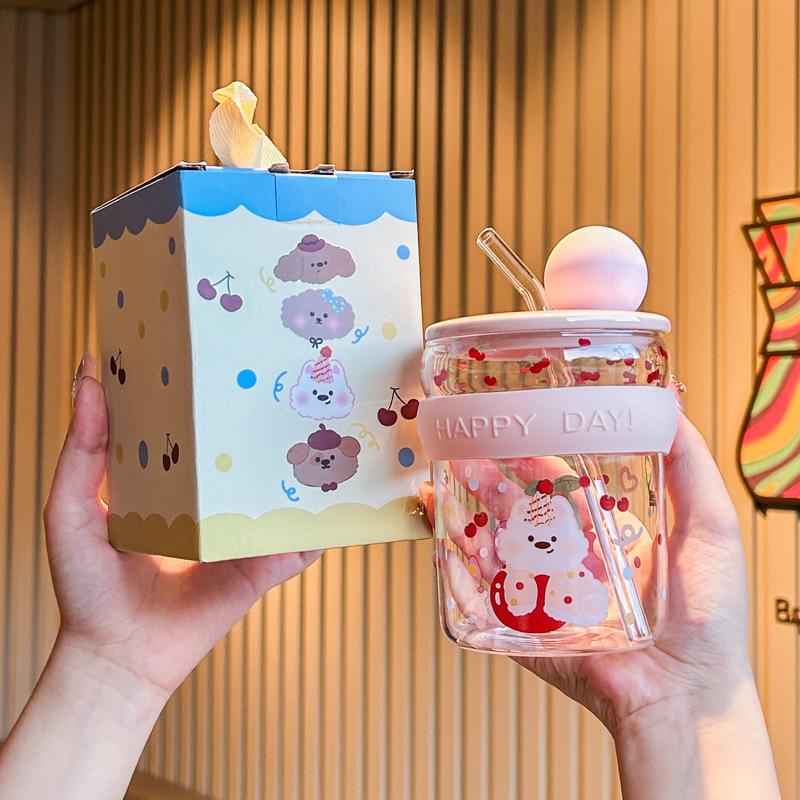 Cute high-value cute pet glass water cup 2025 new high temperature resistant straw cup girls large-capacity juice cup 401-500ml