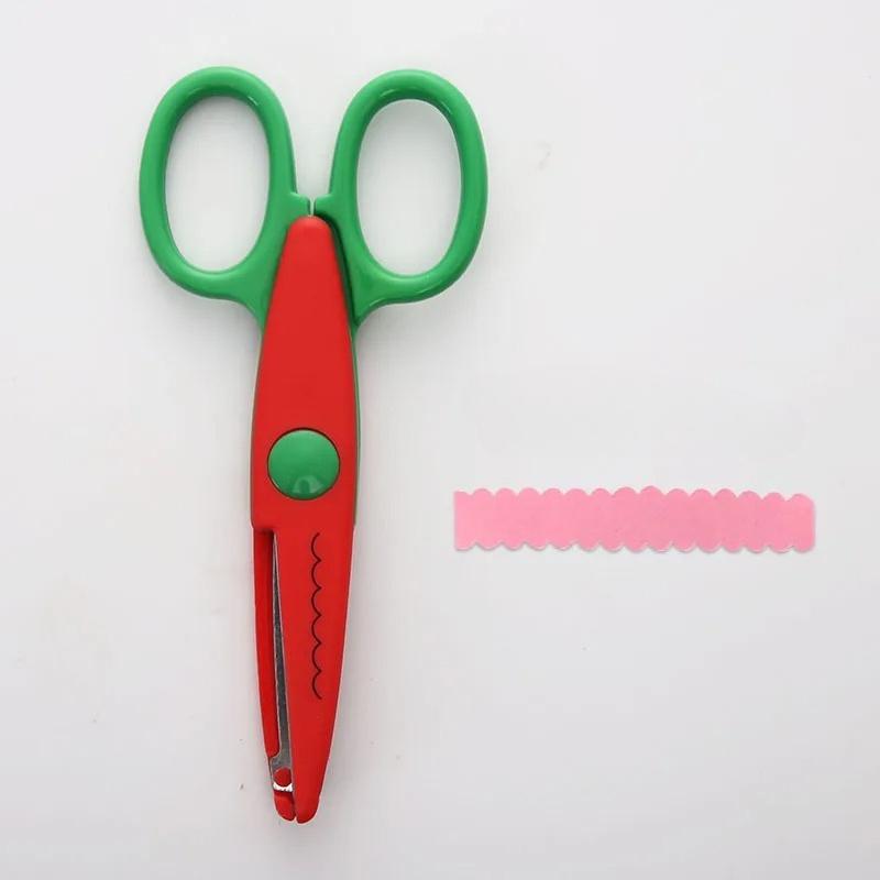 1 Piece Plastic  Lace Scissors Student Cartoon Paper Cuttings DIY Album Photo Pattern Card Scissors Office Stationery Supplies