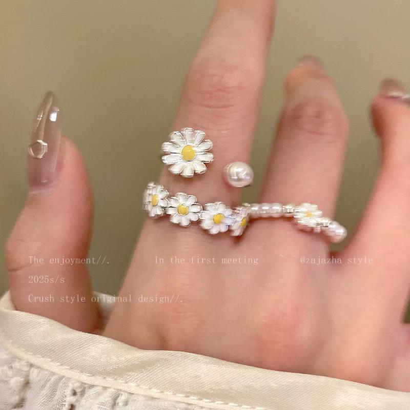 Little Daisy Pearl Adjustable Ring - Women's Mori Style Sweet Fresh Design, Stacking Index Finger Jewelry