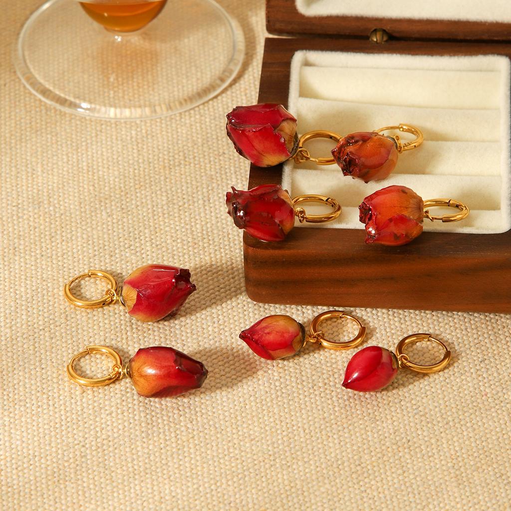 Rose hoop earrings, light luxury high-end ear jewelry, versatile titanium steel accessories for women