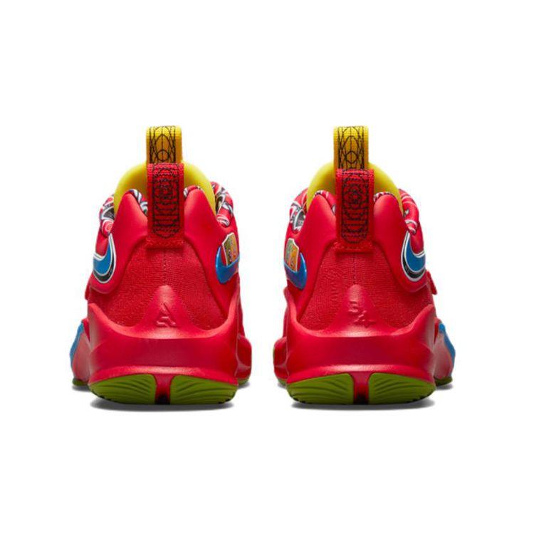 Nike UNO x Zoom Freak 3 SE GS Basketball Shoes Action Red White Green Bean Black DD0331-600