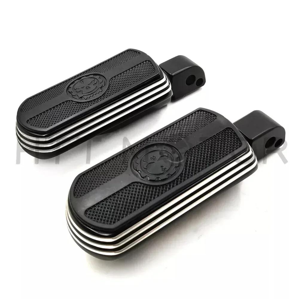 Motorcycle Accessories Gear Skull Footpegs For Passenger 2018-later Softail Fat Boy FLFB Fat Bob 2020-later LiveWire