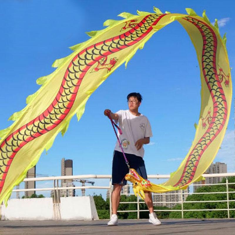 אביזרים ריקודי דרקון בסגנון סיני זנב דרקון ארוך במיוחד 6/8 מטר פסטיבל ראש השנה הסיני הופעה בכיכר אביזר תרגול מצחיק