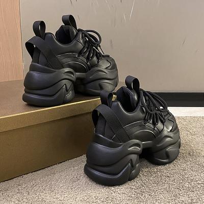 Sneakers Donna Nere in Pelle Chunky Piattaforma Alta Scarpe Sportive Ulzzang Nuove Autunno 2025 Fondo Spesso Zeppa Donna Scarpe Casual