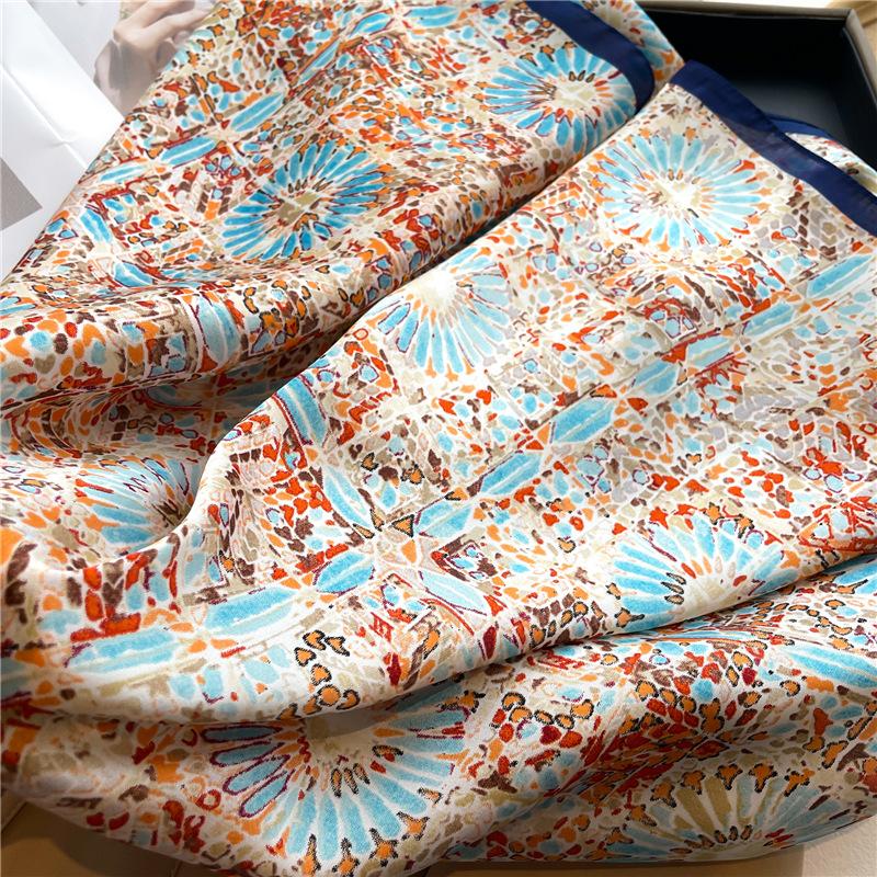 New Luxury Brand Silk Square Scarf Women Neck Summer Hair Bandana Headkerchief Shawl Wrap Hijab Echarpe
