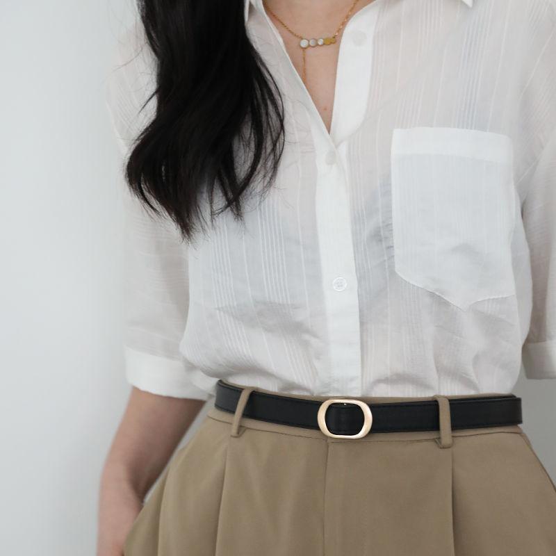 

Stylish Black Vintage Womens Jeans With Decorative Belt For Trendy Casual Look коричневий