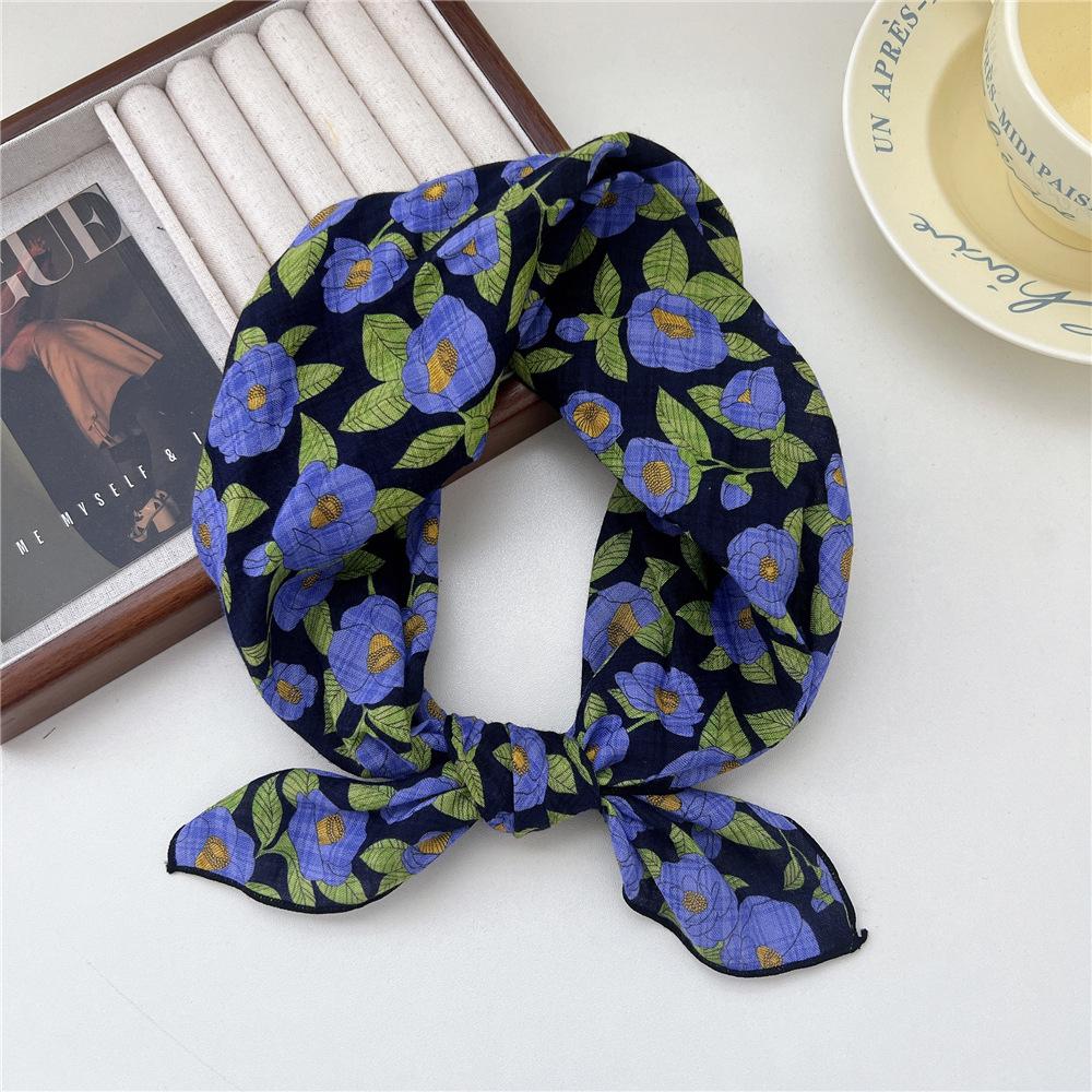 Versatile Women's Cotton Linen Silk Scarf – Spring/Autumn Neck Protector & Fashionable Head Scarf with Foreign Style