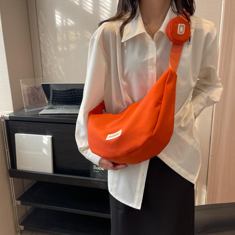 JMXD- Women's Large Capacity Summer Trendy Stylish Crossbody Commuter Bag