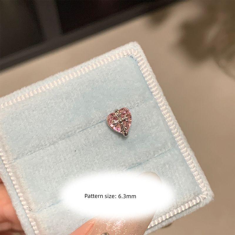 

Розовые повседневные серьги-пусеты в форме сердца с цирконом из титановой стали, женские, синий пусет для козелка уха, изысканная причудливая серьга-пирсинг для козелка уха Pink single