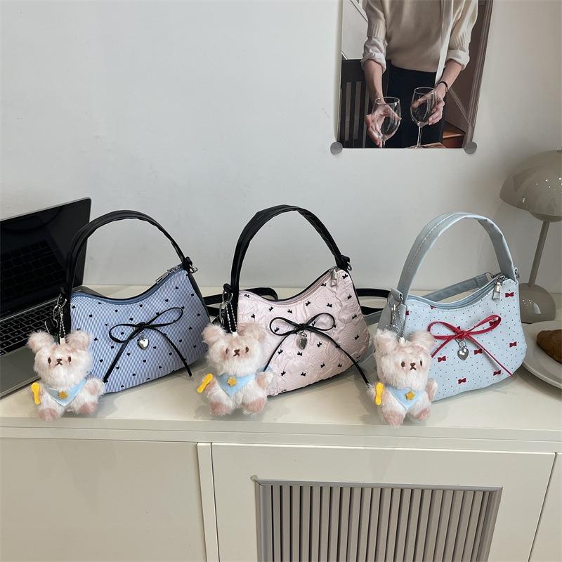 Sweet bow versatile girl shoulder bag women's simple Korean version fashion casual personality messenger bag