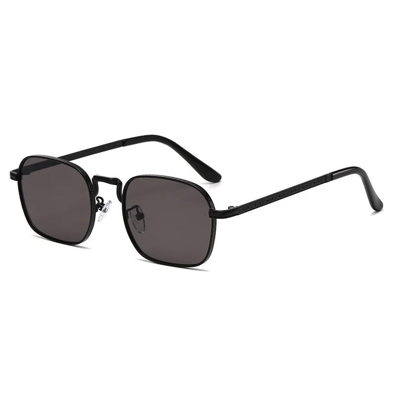 Fashion Square Frame UV400 Sunglasses Women Men Luxury Metal Vintage Shades Eyeglasses Trendy Driving Riding Sun Glasses