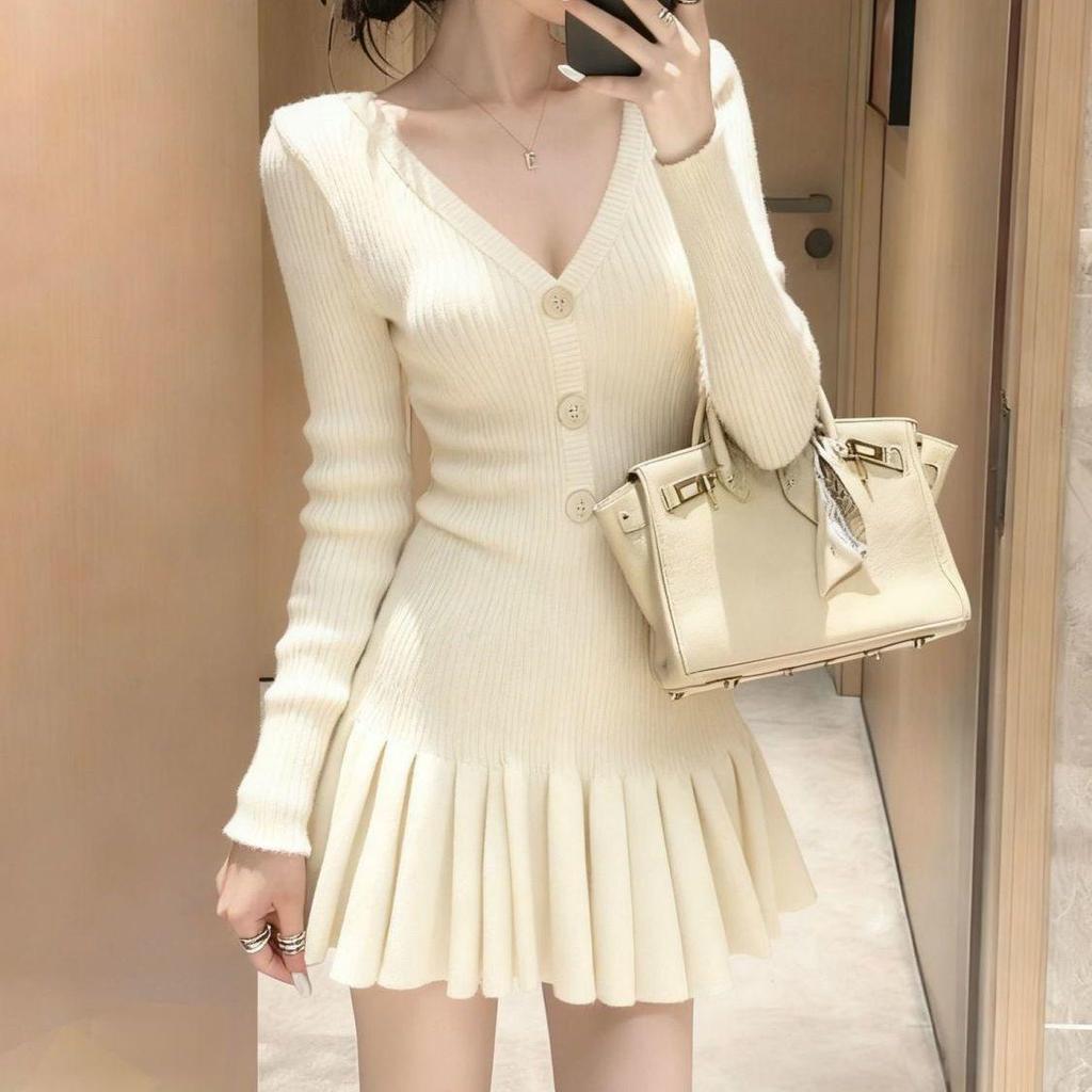 Robe pull une pièce élégante et petite - Collection Automne & Hiver