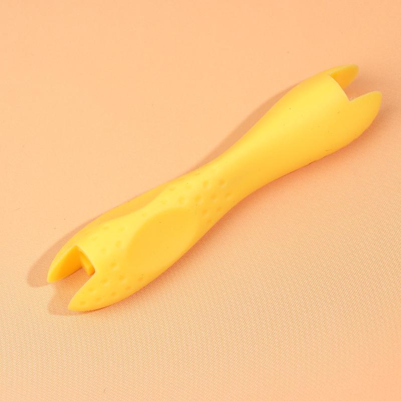 

Ergonomic Pen Grip Writing Aid Grip Pencil Holder Grip For Kids Adult Writing,Enhances Grip Control,Writing Tools For Beginners жёлтый