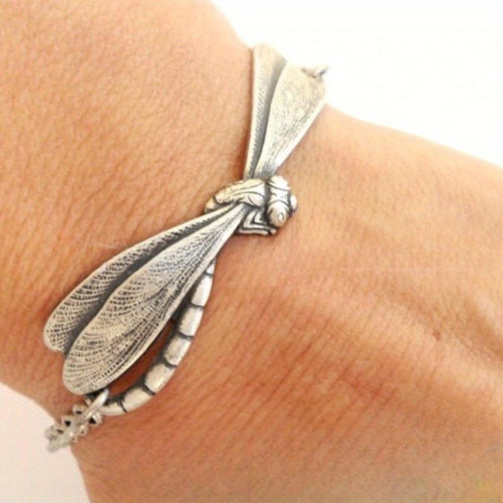

Vintage Dragonfly Bracelet - Bohemian style with safety chain, perfect for daily wear and summer vacations.