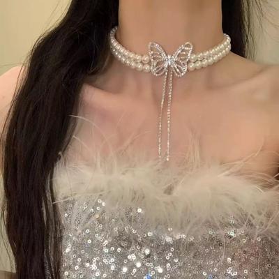Collier Double Couche à Gland Papillon Haut de Gamme Tempérament Polyvalent Clavicule