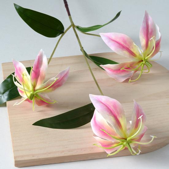 Artifical Lily Flower with 3 Heads Full Bloom And Leaves Long Stem Faux