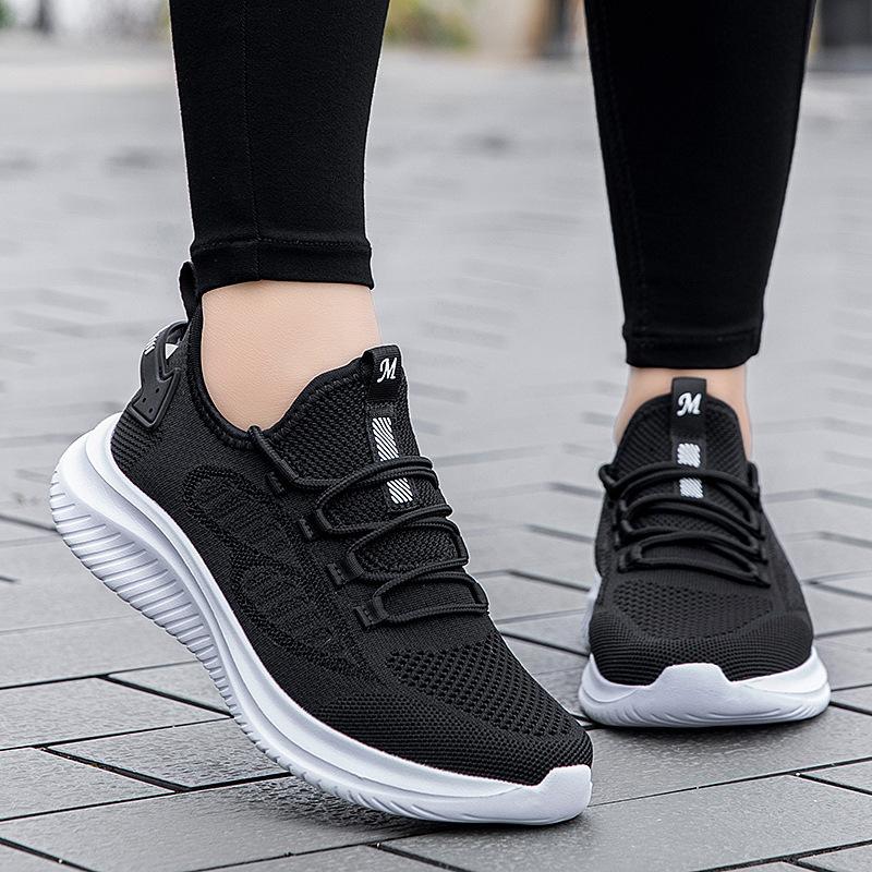 

Літнє взуття для літніх жінок, взуття для ходьби для жінок середнього та похилого віку, одинарне взуття, жіноче взуття на м якій підошві, жіноче взуття для мами, дихаюче спортивне взуття 41 чорний