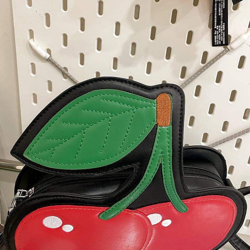 Kawaii Fashion Cherry Shape Clutch Bag Ladies Small Capacity Waterproof Red Fruit Crossbody Bags For Women Creative PU Shoulder Pouch Purse