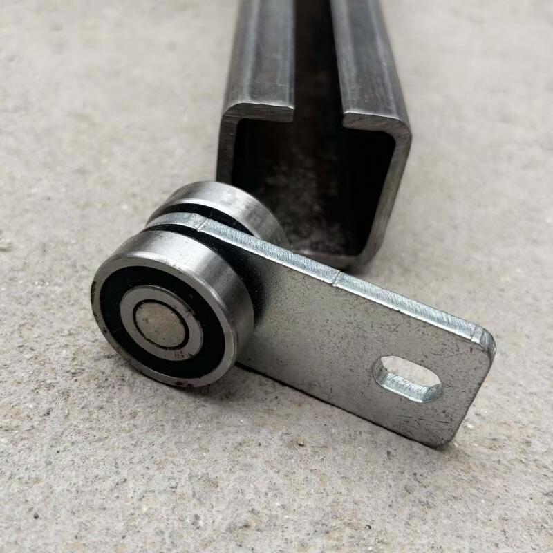 C40 Heavy-Duty Truck Tarp Track Pulley System