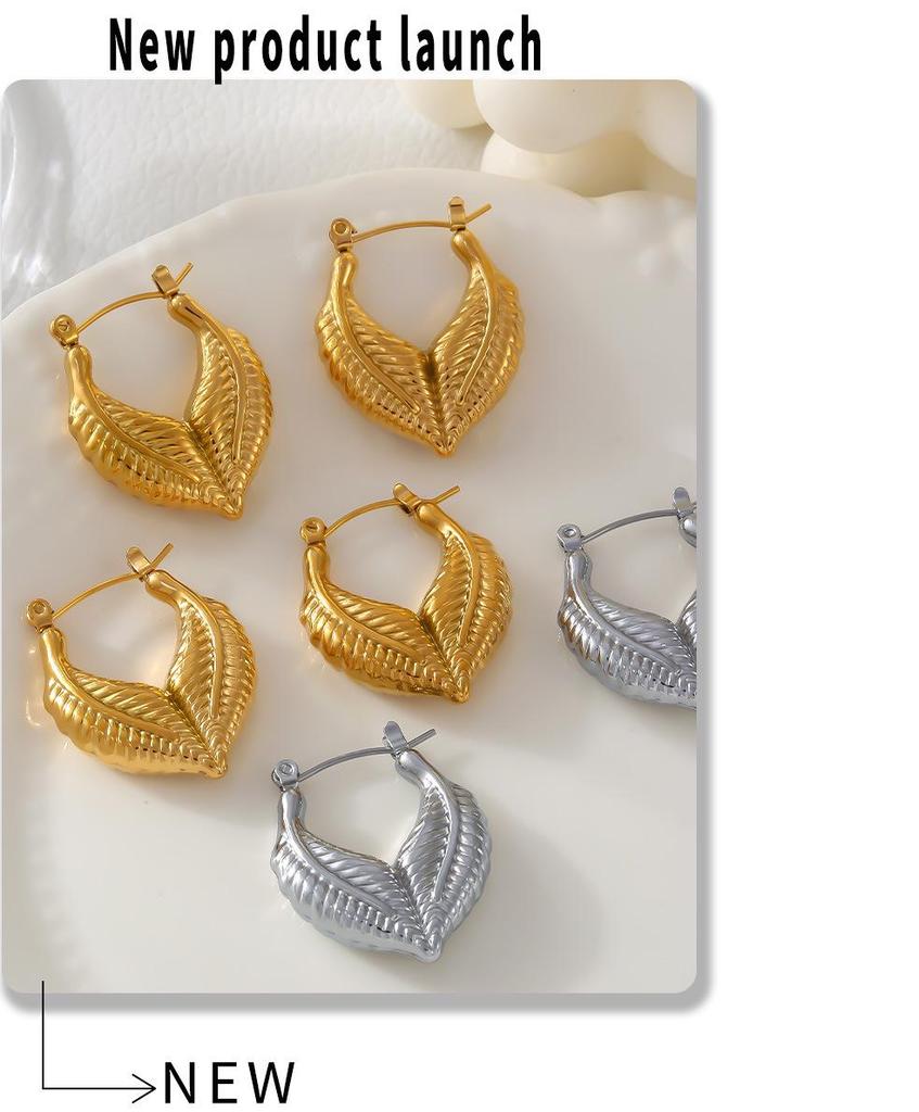 High-End Love Titanium Steel Fashion Earrings - Durable, Trendy, and Non-Fading