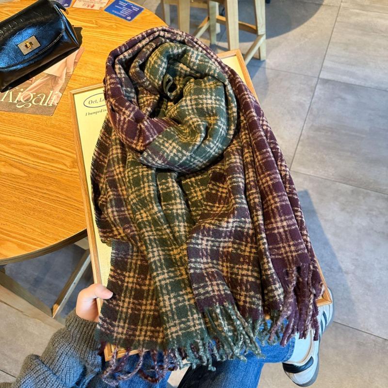 Retro Two-color Plaid Scarf Men's Winter Long Thickened Warm Gift Couple Scarf Versatile