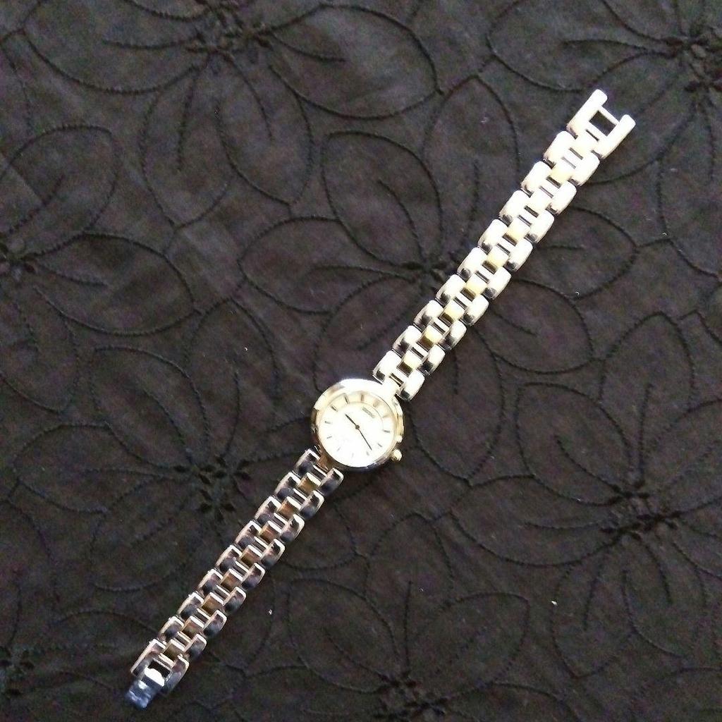 [USED] SEIKO LUCENT Wristwatch (Quartz) White/Gold