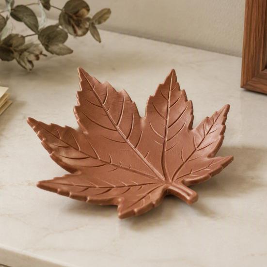 PLA Storage Tray 3D Printed Maple Leaf Trinket Dish, Autumn Fall Key Tray, Jewelry Home Decor for Entryway, Thanksgiving Tabletop Decor, Harvest