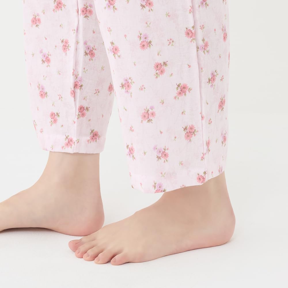 Gunze Long Sleeve Pajamas with Elastic Sleeve and Leg Moisturizing and Double Cream Women's Holes, Antibacterial, Gauze,