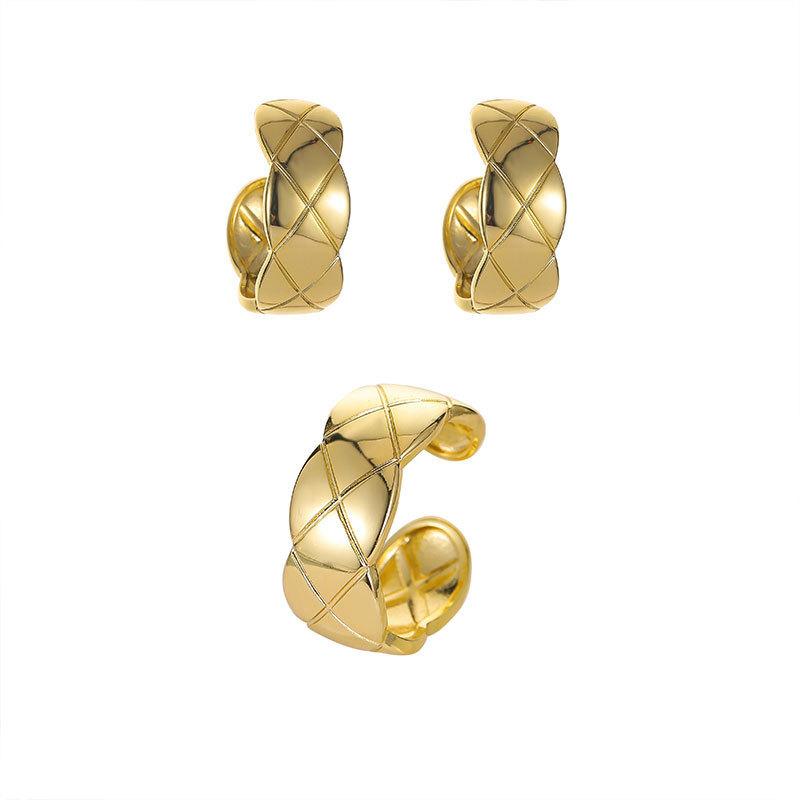 Metal Wind Women'S Temperament Necklace Jewelry Light Luxury Cold Wind Gold Collarbone Side Chain