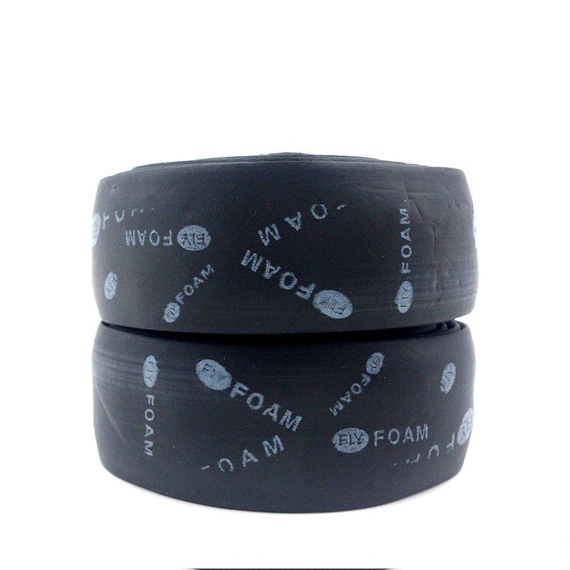 Speciální protiskluzová páska pro řídítka terénního kola