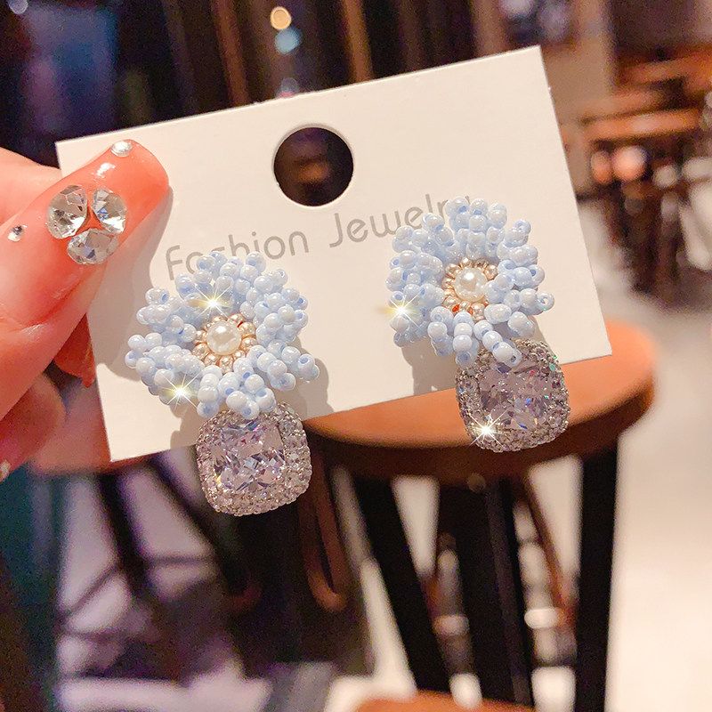

Fashion Niche Personality All-Match Ear Studs Earrings Earrings Silver Needle Zircon Micro-Inlaid Flowers Elegant 2025 New Arrival Tide Light Blue Flower Zircon