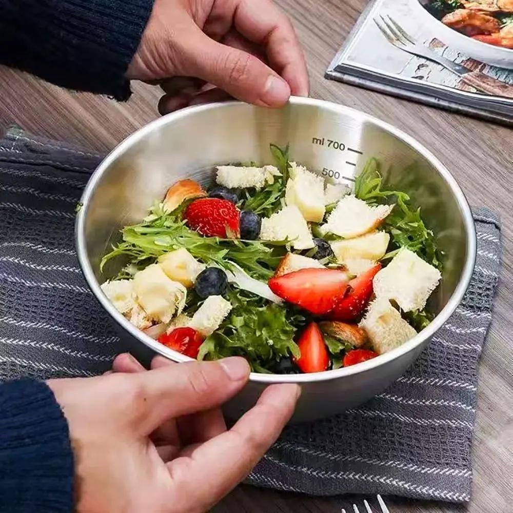 1Pcs Stainless Steel Salad Bowls 17/19/23/25/27cm Fruit Vegetable Noodle Container Egg Flour Mixing Basin with Scale