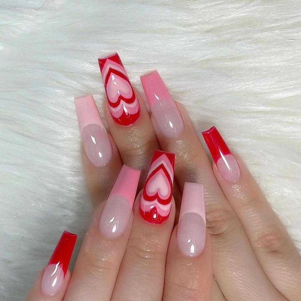 French Peach Heart False Nail Set – Wearable, Removable Manicure Stickers