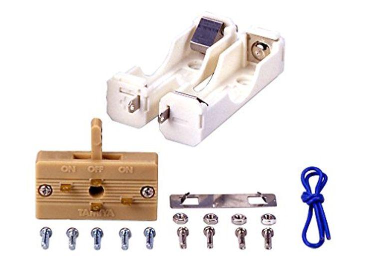 

Tamiya Fun Craft Series AAA Battery Box for 1 with Switch No.152 (70152)