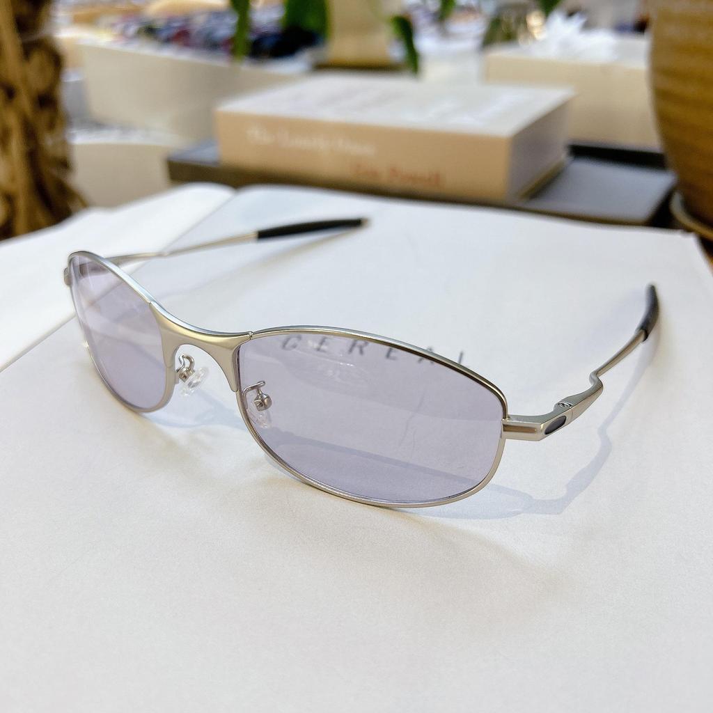 Futuristic Polarized Cycling Sunglasses: Wind & UV Protection