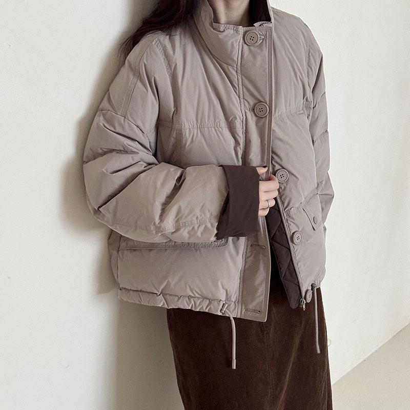 

Контрастный цвет короткая женская куртка с маленьким белым утиным пухом 2025 зимняя модная дизайнерская толстая куртка-пуховик с воротником-стойкой S