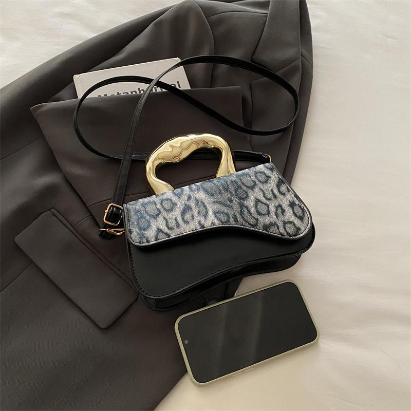 Niche Design Simple Korean Version Saddle Bag Trendy Leopard Print Small Square Bag Wide Shoulder Strap Versatile Single Shoulder Messenger Bag