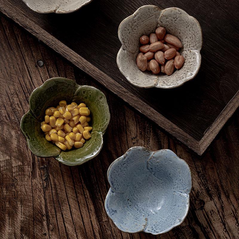 Flower Collection Series Dipping Bowl Hand-Squeezed Japanese Retro Style Hot Pot Taste Plate Ceramic Sauce Vinegar Plate Saucer Household Ceramics