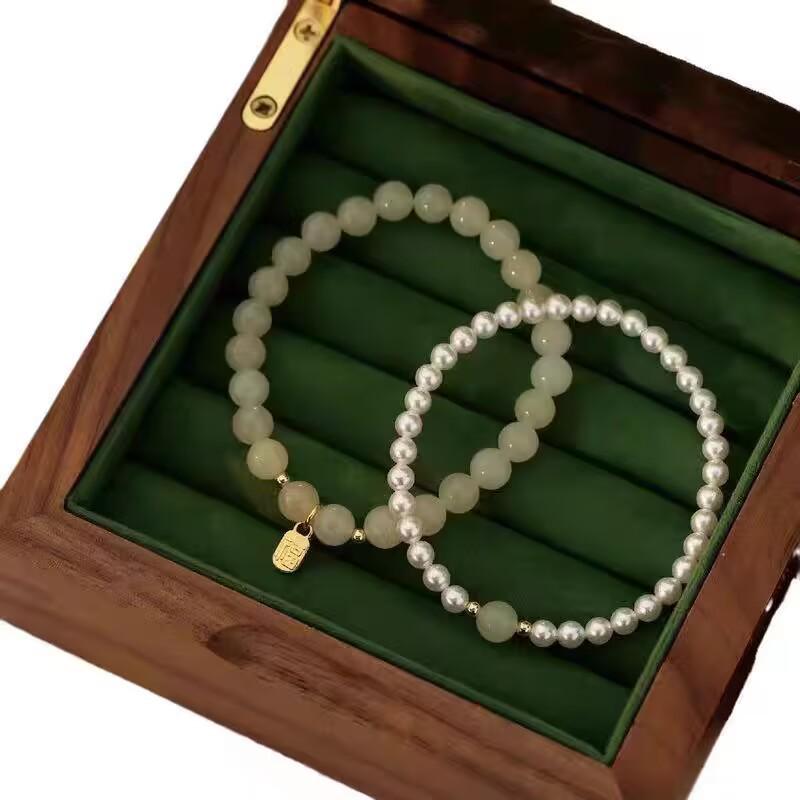 Elegant Light Luxury Hetian Jade Bracelet with Fu Character - Exquisite Gift for Women