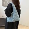 Fashionable Canvas Tote Bag For Women With Stylish Quilted Design And Versatile Colors