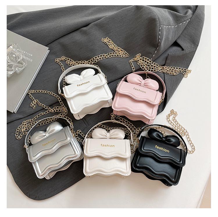 Sweet Girl 2025 Mini Lipstick Women's Crossbody Bag with Bow Chain