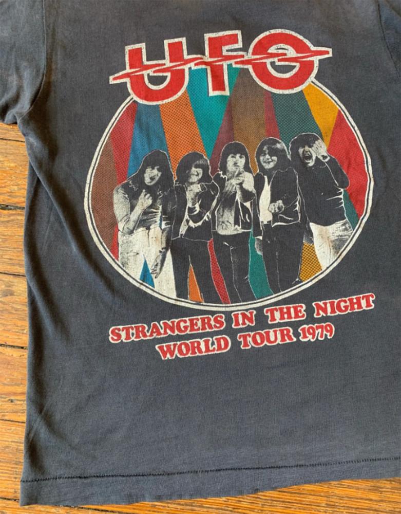 

Винтажная футболка UFO Strangers in the night Tour 1979 года Размеры S M L 234XL SG093 Унисекс футболка XXXXL