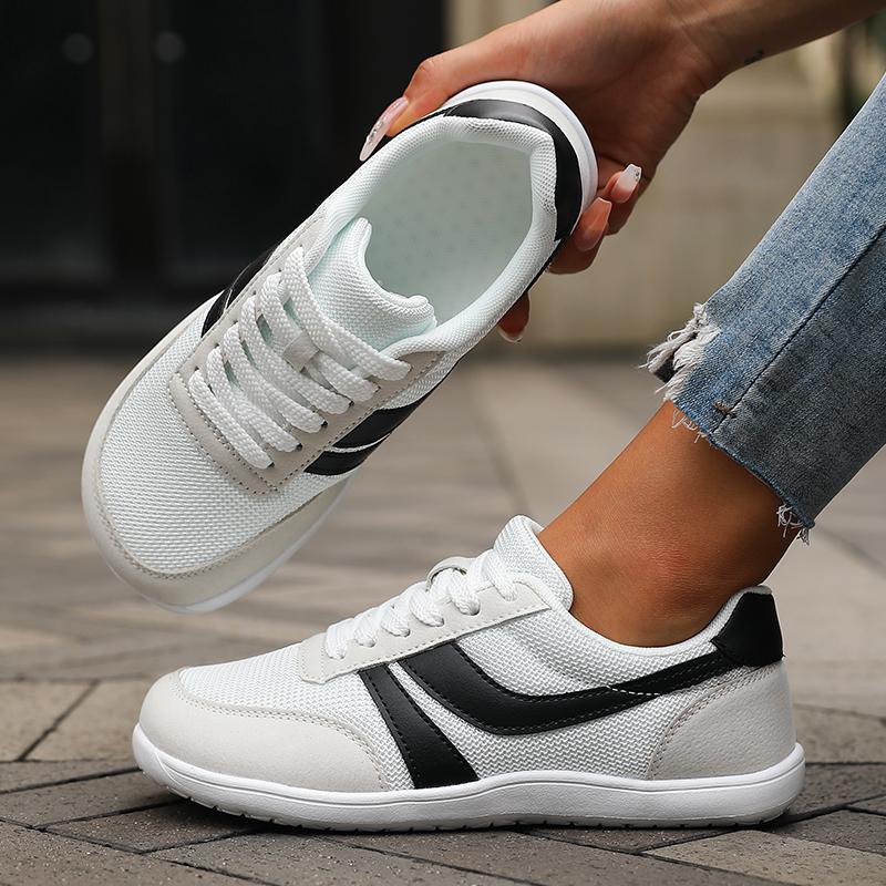 New Wide Toe Women Shoes Casual Soft Sole Wide Last Shoes Walking Sneakers Breathable  Mesh Comfortable Lace Up Barefoot Shoes