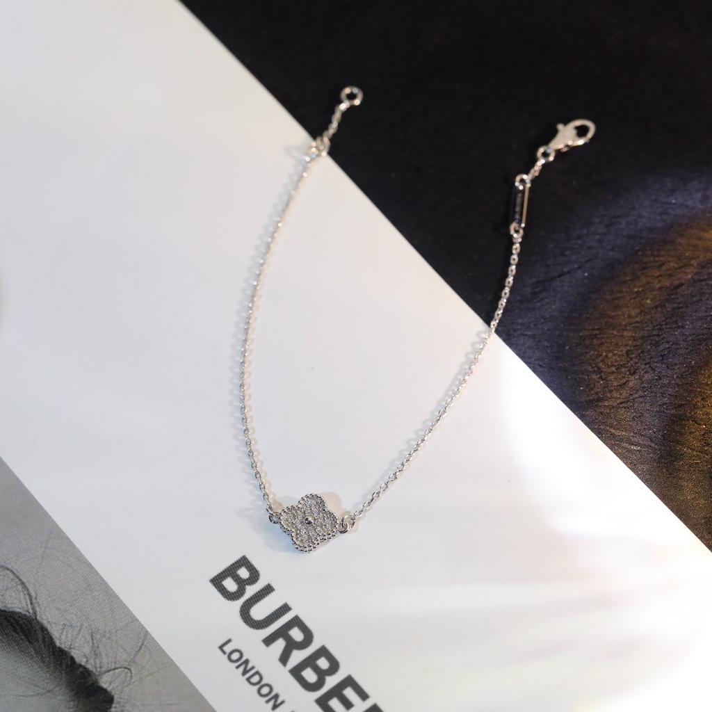 Full Diamond Mini Single Flower Bracelet Women's Light Luxury Niche Exquisite High-end Jewelry