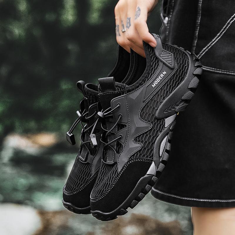 Fashion Outdoor Mens Casual Mesh Shoes Hollow Out Men Sandals Non-Slip Quick Dry Beach Shoes Roman Flats Wading Aqua Footwear Sneakers