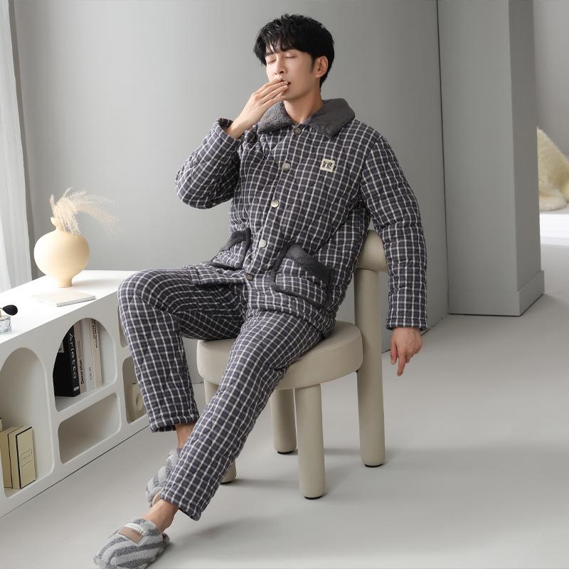 Pajamas Men'S Autumn And Winter Three-Layer Fleece Warm Coral Fleece Padded Cotton Men'S Woven Cotton Homewear Padded Jacket Set