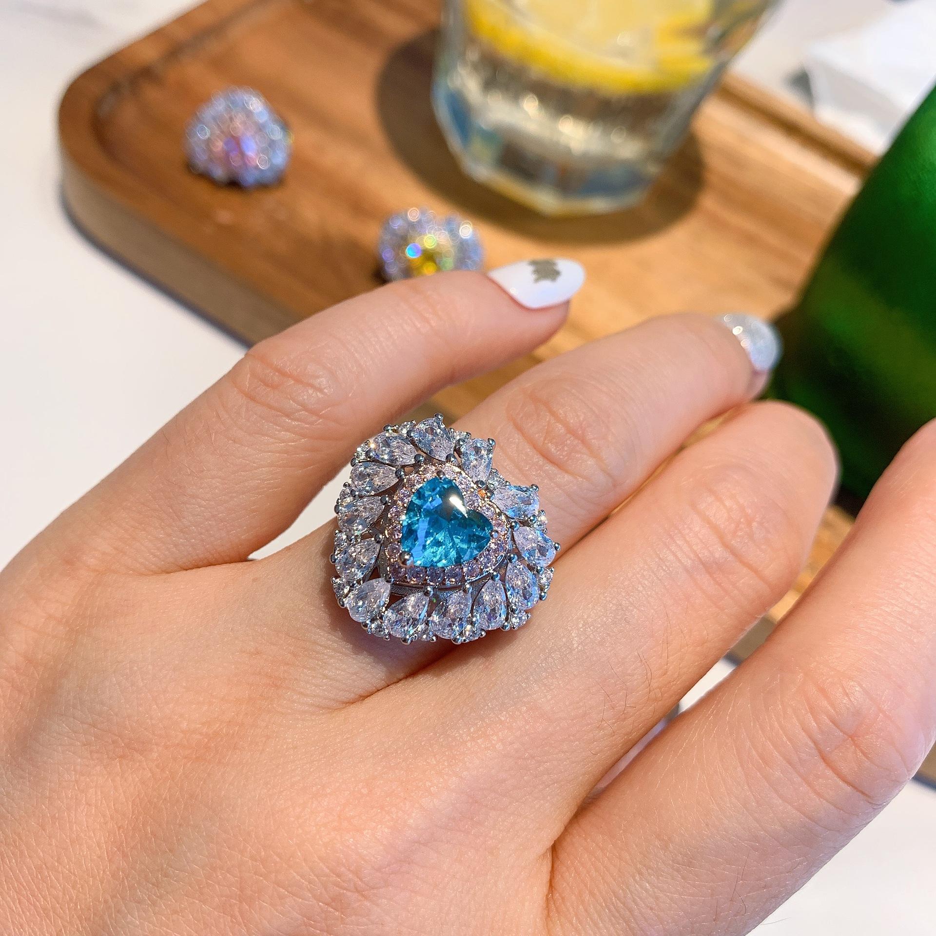 

New sea blue diamond ring women s love shape diamond set gold yellow diamond ring fashion