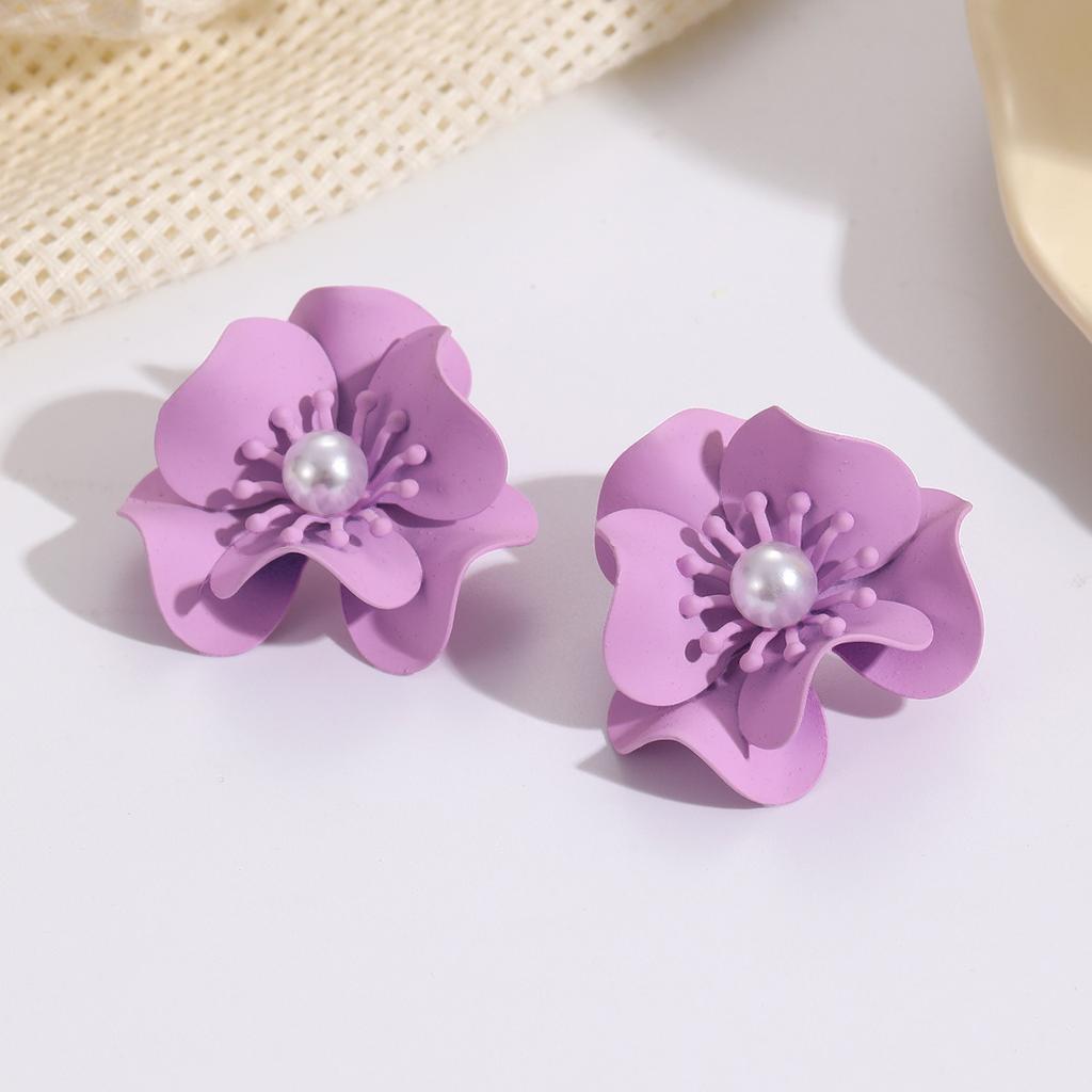 Fashion Trend Versatile Flower Earrings Double Petal Earrings Stems Pearl Color Spray Paint Earrings