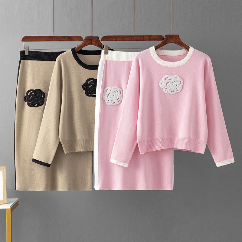 European & American Embroidered Knitwear Set: Embroidered Top + Short Skirt – Fashionable, Casual, Loose Two-Piece Outfit