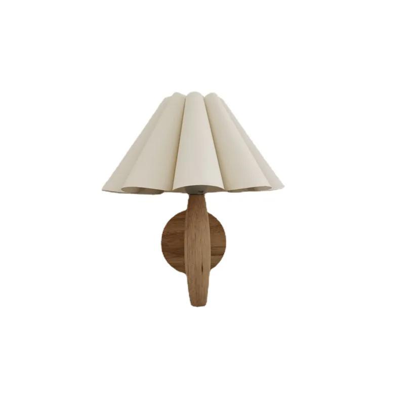 Pleated Lamp Vintage Wall Lamp Nordic Wood Wall Lights for Home Indoor Lighting Bedroom Decor Bathroom Mirror Light Wall Sconce